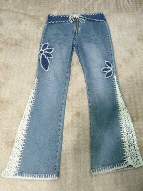 SIZE 7/8 LOW RISE Vintage Crest JEANS Y2K CROCHET